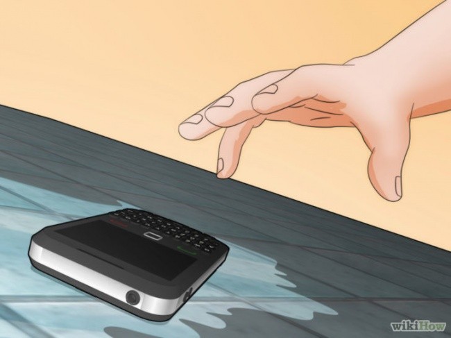 Cep telefonu suya düşerse ne yapmak gerekli?