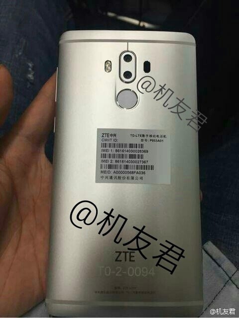 ZTE Axon 7 Max Canlı Görselleri Geldi