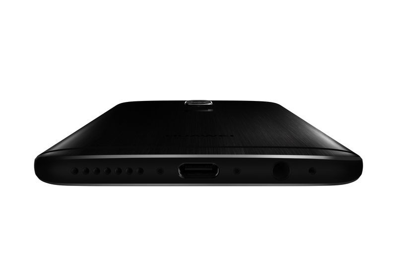 Büyüleyen Tasarımı ile Porsche Design Mate 9 Karşınızda