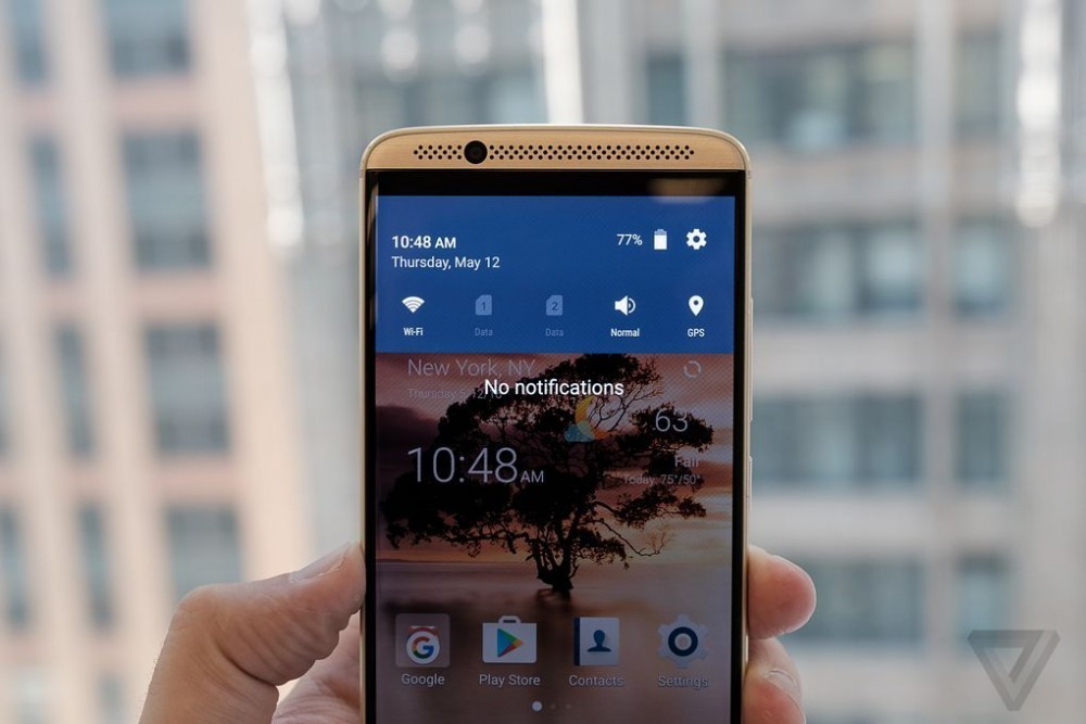 ZTE'nin Yeni Amiral Gemisi Axon 7'ye Detaylı İlk Bakış