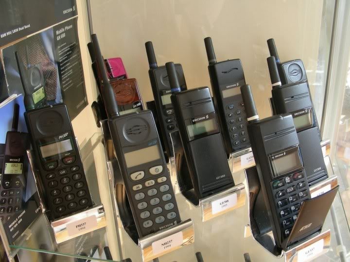 Eski telefonlardan, altın çıkartıyorlar