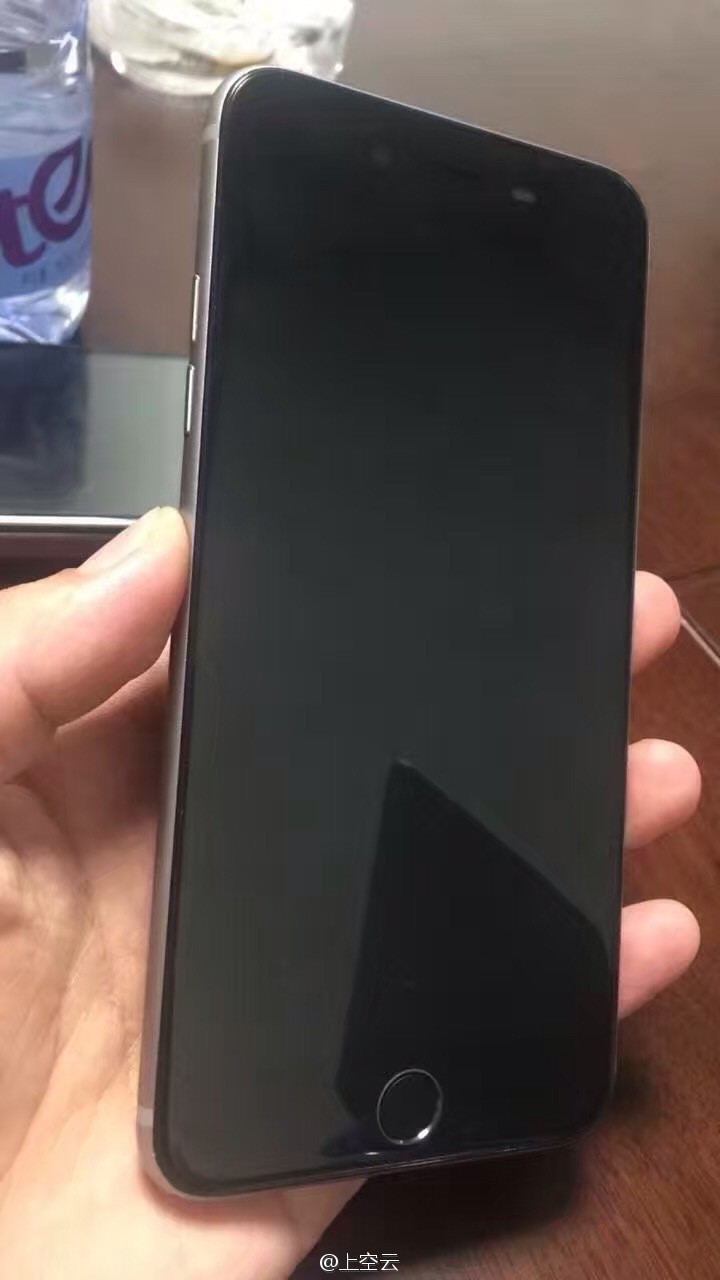İphone 7 ve İphone 7 Plus Canlı Görselleri Ortaya Çıktı