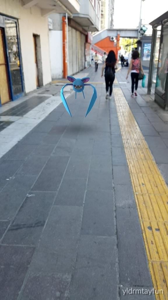 Pokemon Go'cular, bu capslere yarıldı