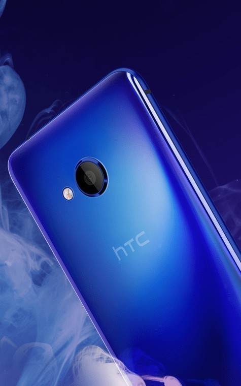 HTC U Play Resmi Basın Görselleri