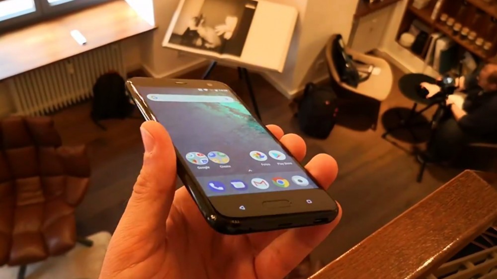 HTC U11 Plus ve U11 Life Fotoğraf Galerisi 