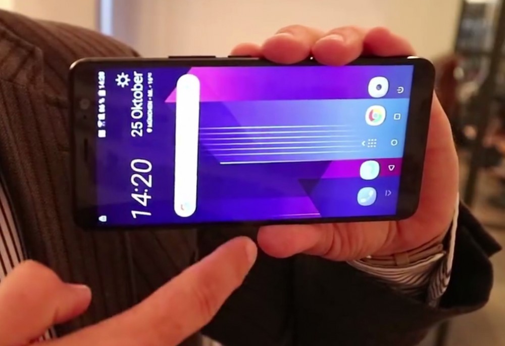 HTC U11 Plus ve U11 Life Fotoğraf Galerisi 