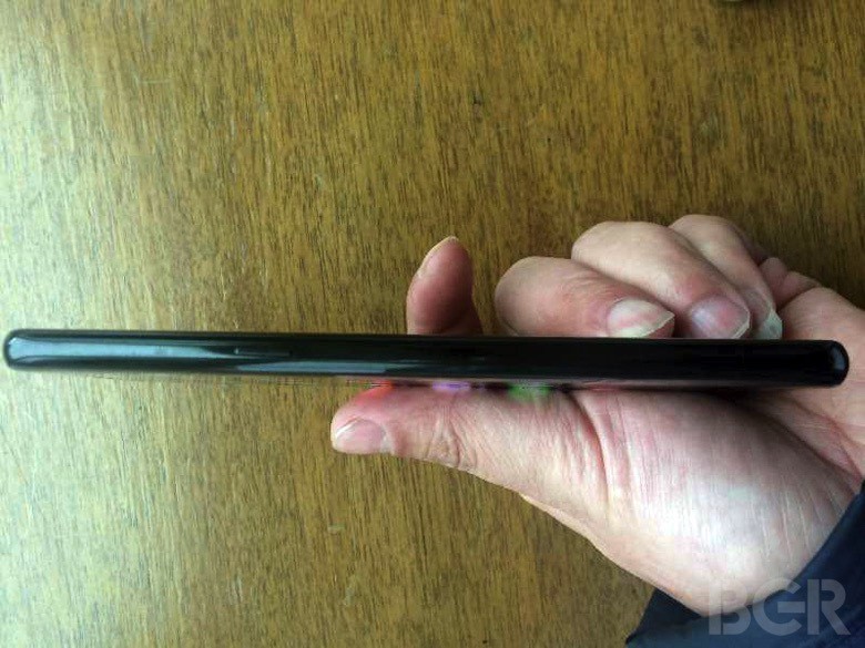 Samsung Galaxy S8'in Çok Özel Görüntüleri Sızdırıldı 