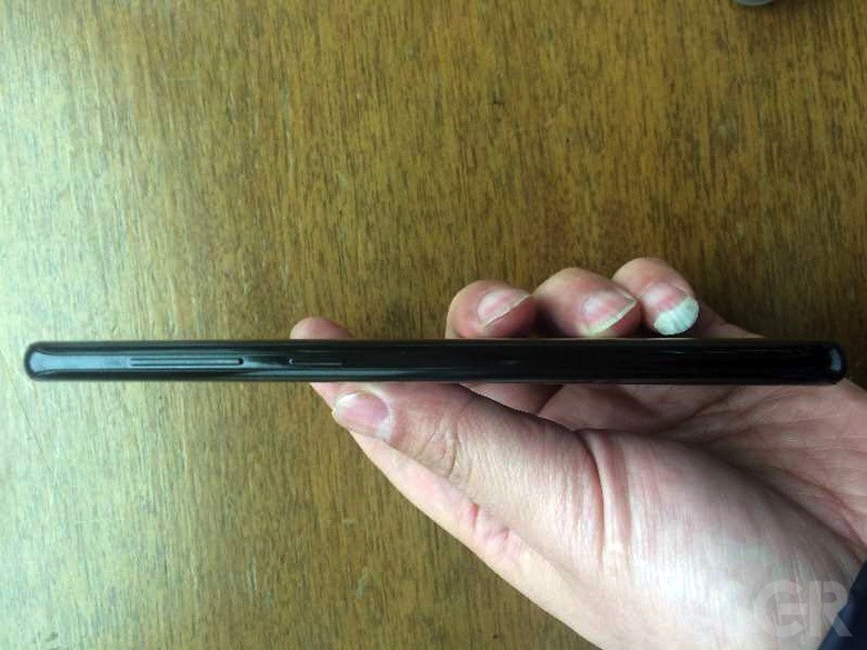 Samsung Galaxy S8'in Çok Özel Görüntüleri Sızdırıldı 