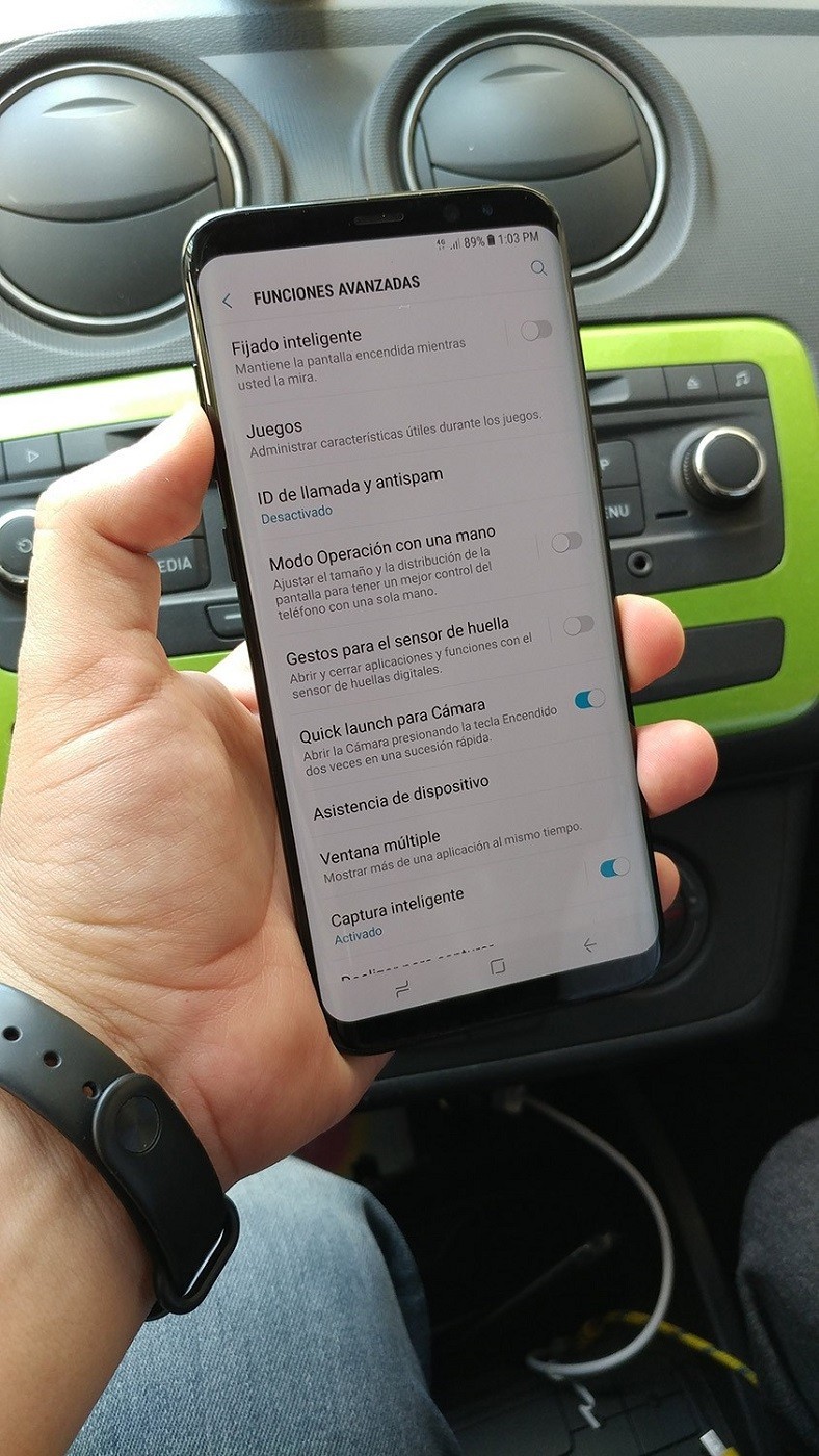 Samsung Galaxy S8 Plus'tan en net görüntüler / Galeri