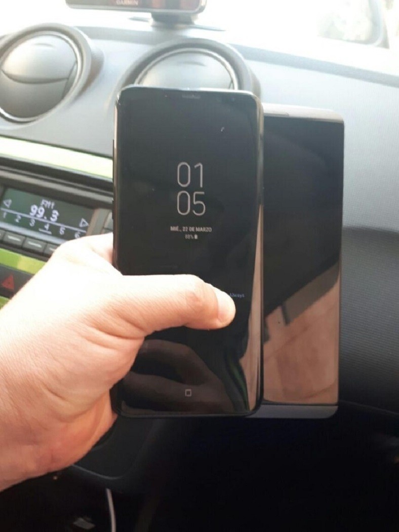 Samsung Galaxy S8 Plus'tan en net görüntüler / Galeri