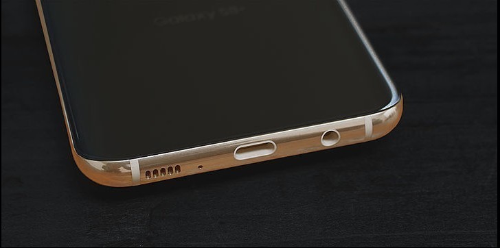 Galaxy S8'in Altın Kaplama Versiyonları Ön Siparişe Sunuldu 