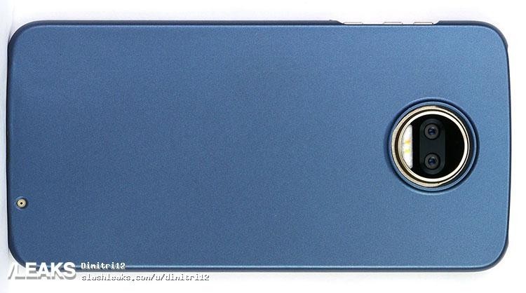 Moto Z2, Koruyucu Kılıf İçinde Çekilmiş Fotoğrafları ile Sızdırıldı 