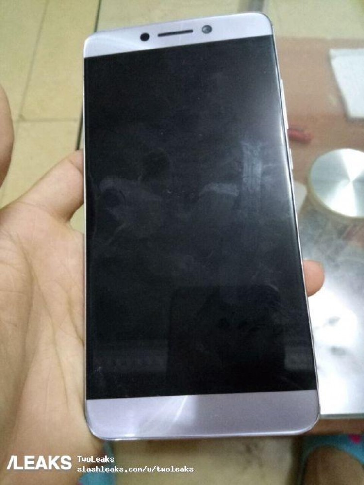 LeEco Le Max 3 Canlı Görüntüleri İnternete Sızdırıldı 