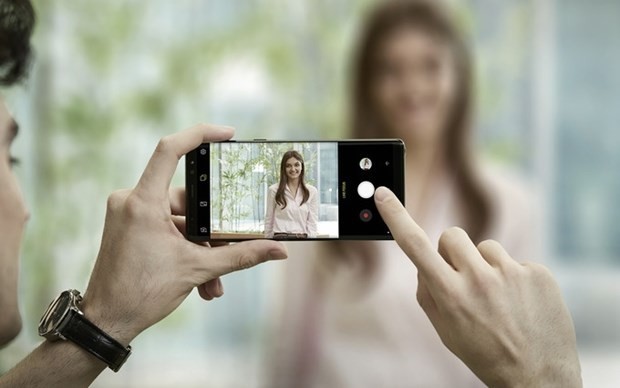 Samsung Galaxy Note 8'den ilk resmi görüntüler geldi