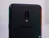 Samsung Galaxy J7+'nin tüm görselleri paylaşıldı
