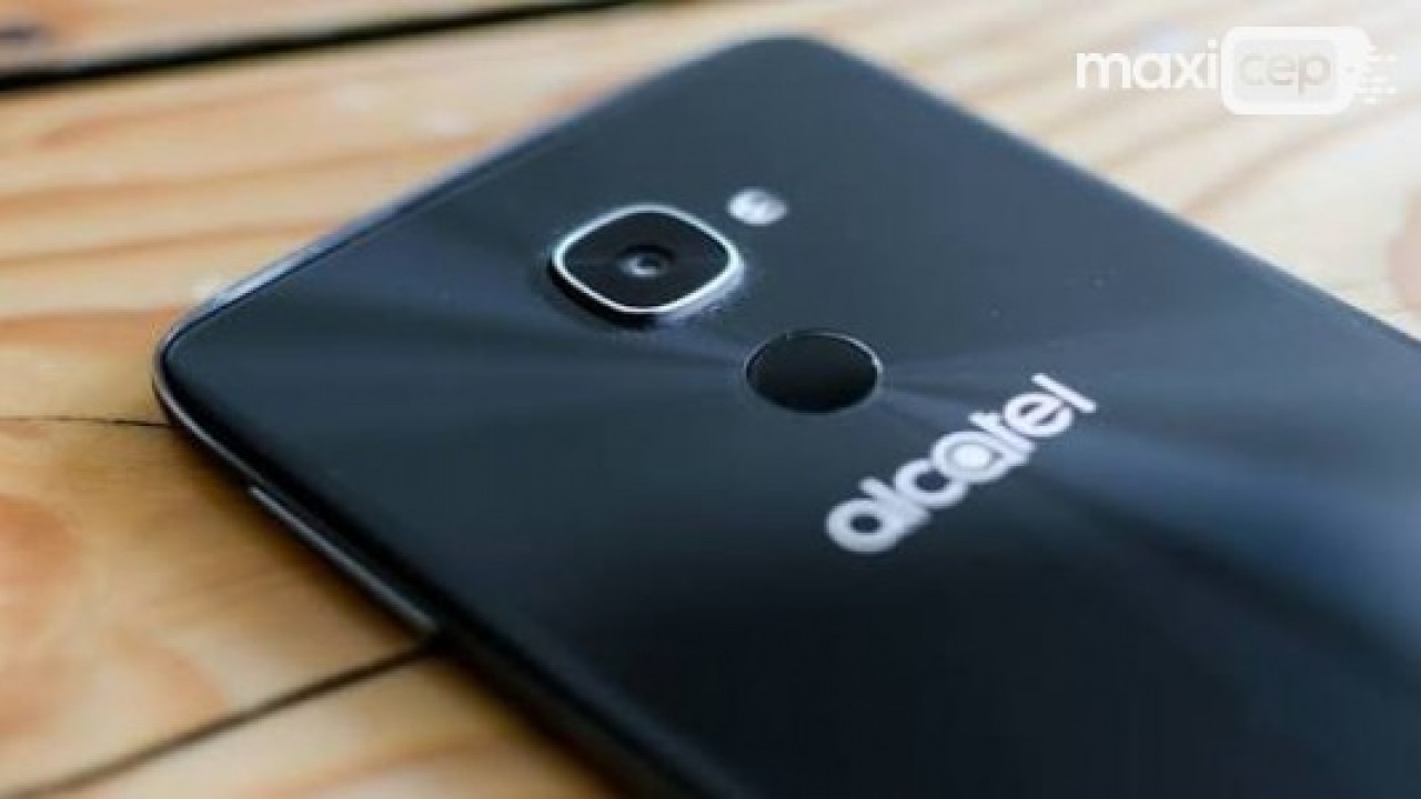 Windows 10 Alcatel IDOL 4s 10 Kasım'da Satışa Çıkıyor