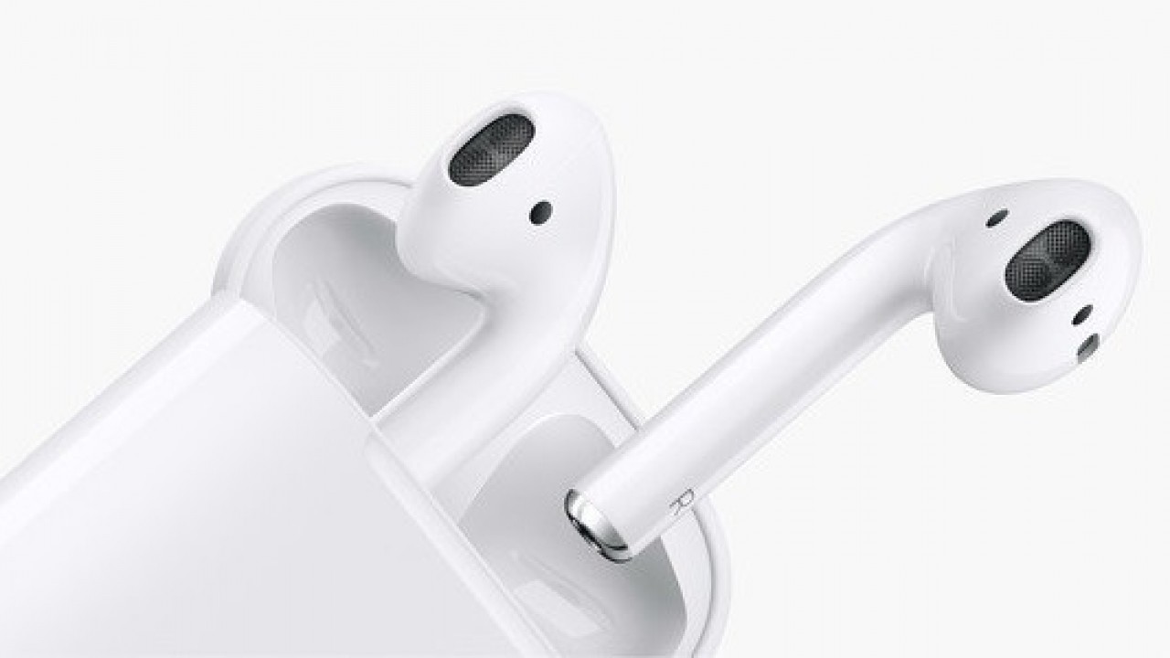 Apple AirPods, kablosuz kulaklıklar gelecek ay satışa sunulacabilir