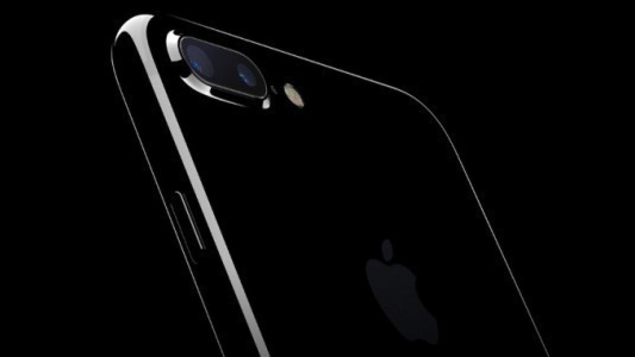 WSJ: Apple'ın Biri Kavisli Ekranlı 10'un Üzerinde iPhone 8 Prototipi Var
