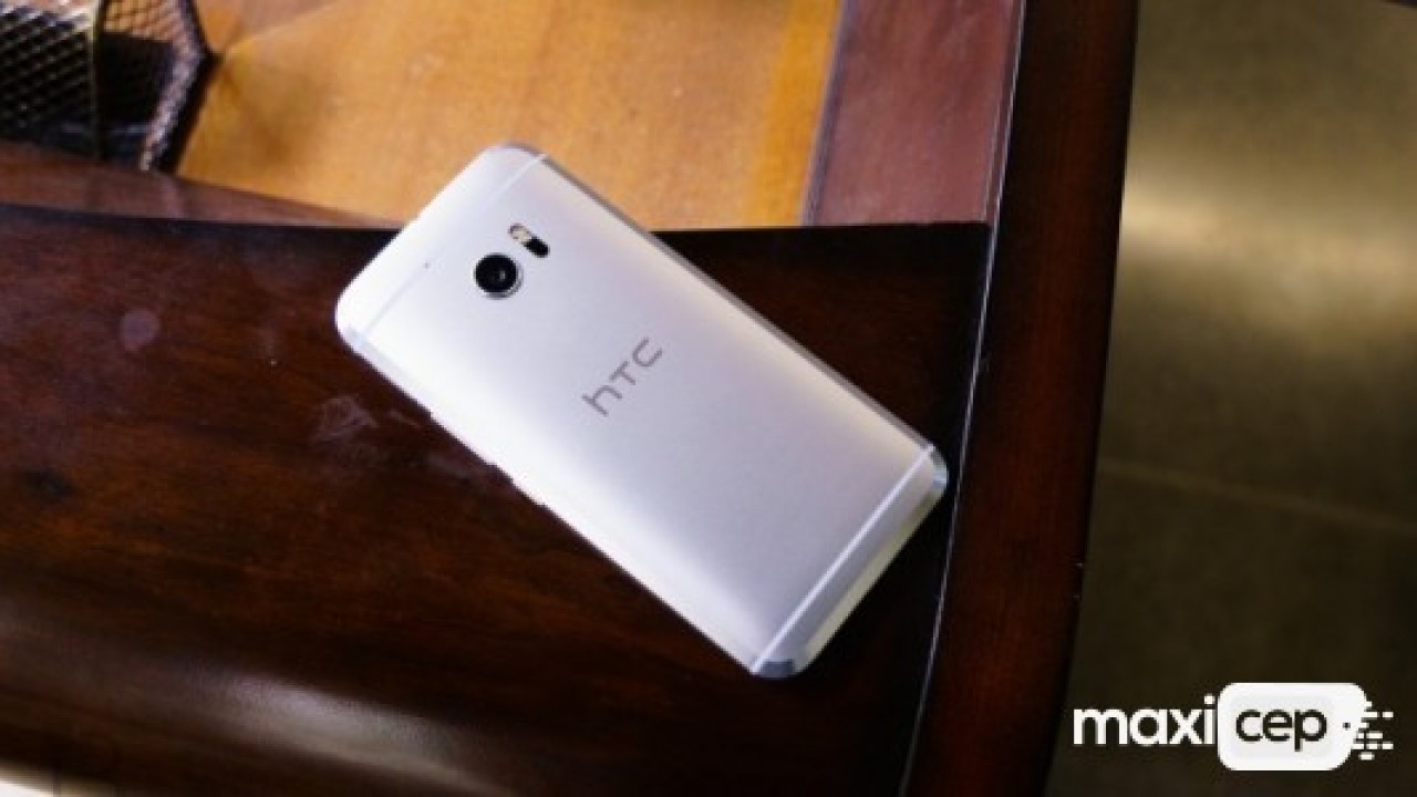 Bold Kod Adlı HTC 10 Evo Bu Sefer de Siyah Rengi ile Ortaya Çıktı 