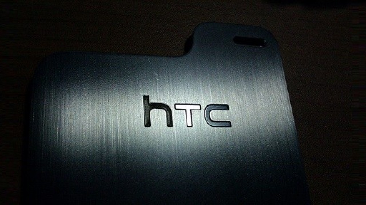 HTC 10'un ön kamerası ile çekildiği kaydedilen bazı fotoğraflar ortaya çıktı