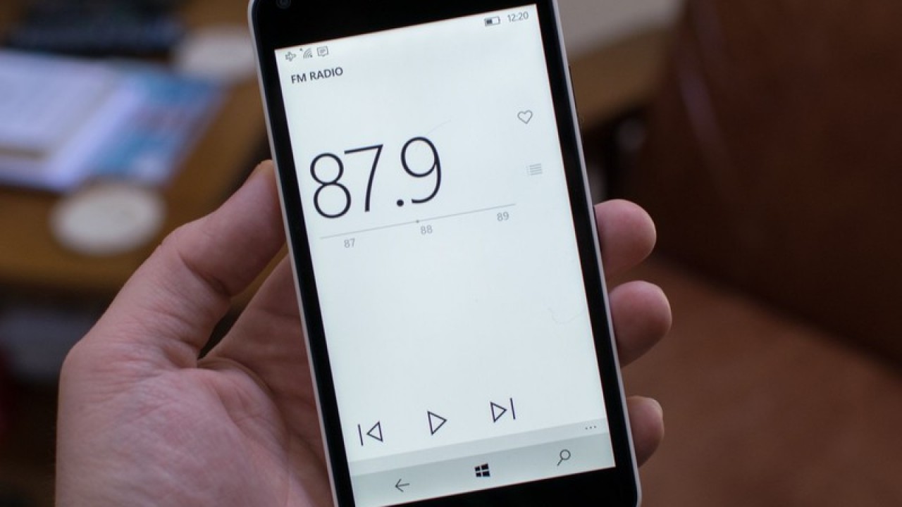 Microsoft,  FM Radyo Uygulamasının Kaldırıldığını Doğruladı 