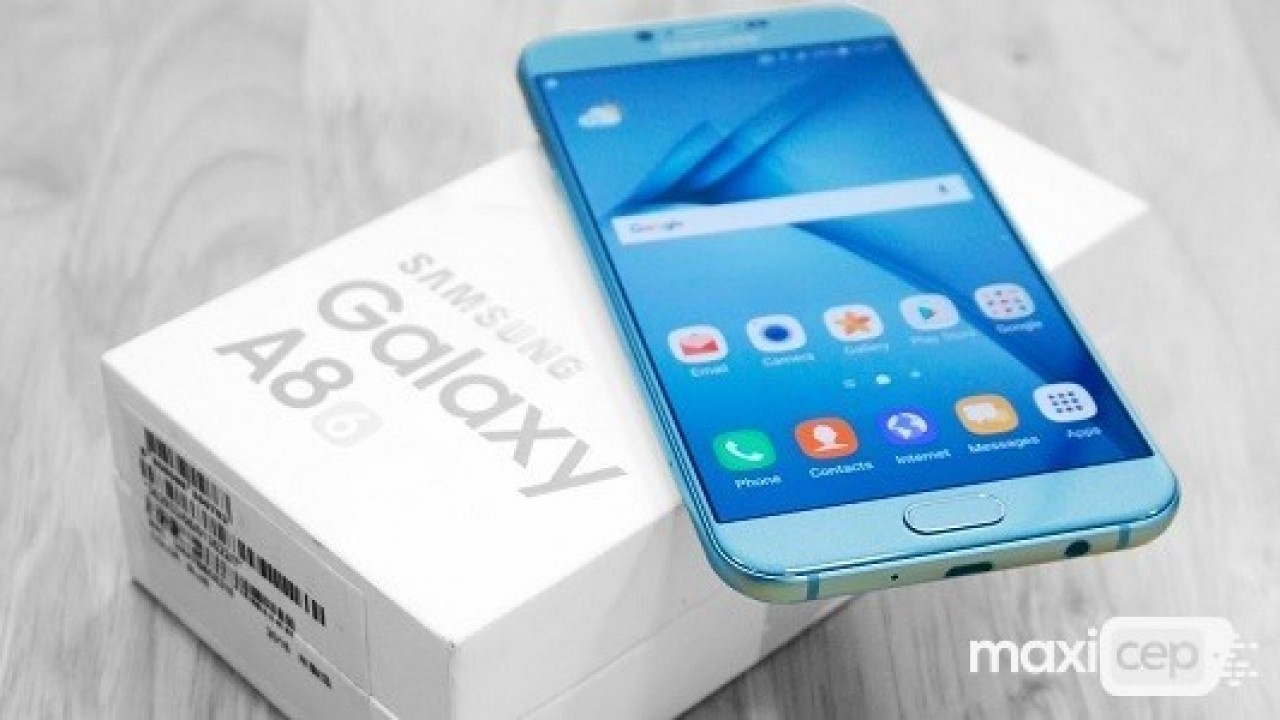 Samsung Galaxy A8 2018 Modeline Ait Ekran Paneli Ortaya Çıktı