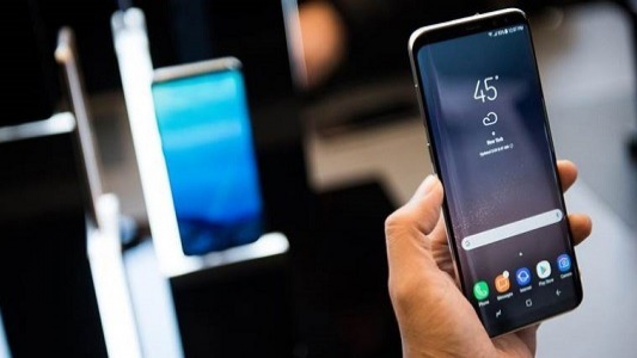 Samsung Android Güncelleme Süresini 3 Yıla Çıkarabilir