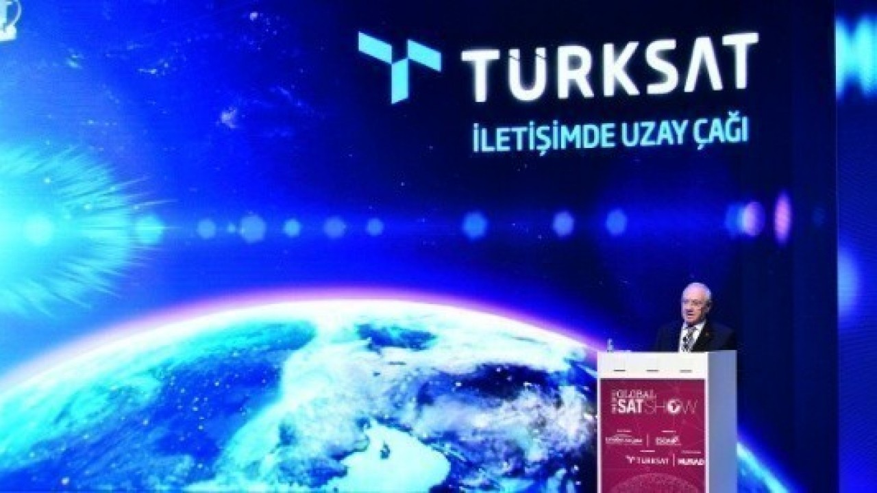 İmzalar Atıldı: Türksat 5A ve 5B'yi Uzaya SpaceX Taşıyacak 