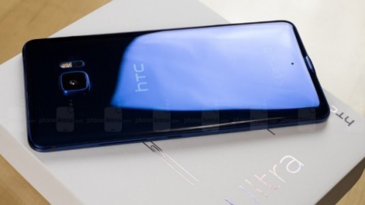 HTC U Ultra'nın Safir Versiyonu Avrupa'da 849€ Fiyatla Satılacak 