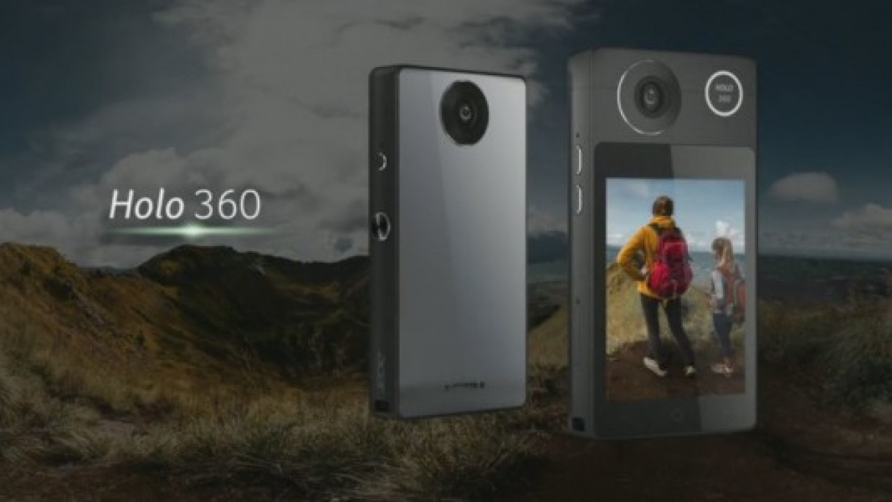 Acer Holo 360 isimli dijital kamerası üzerinde çalışıyor
