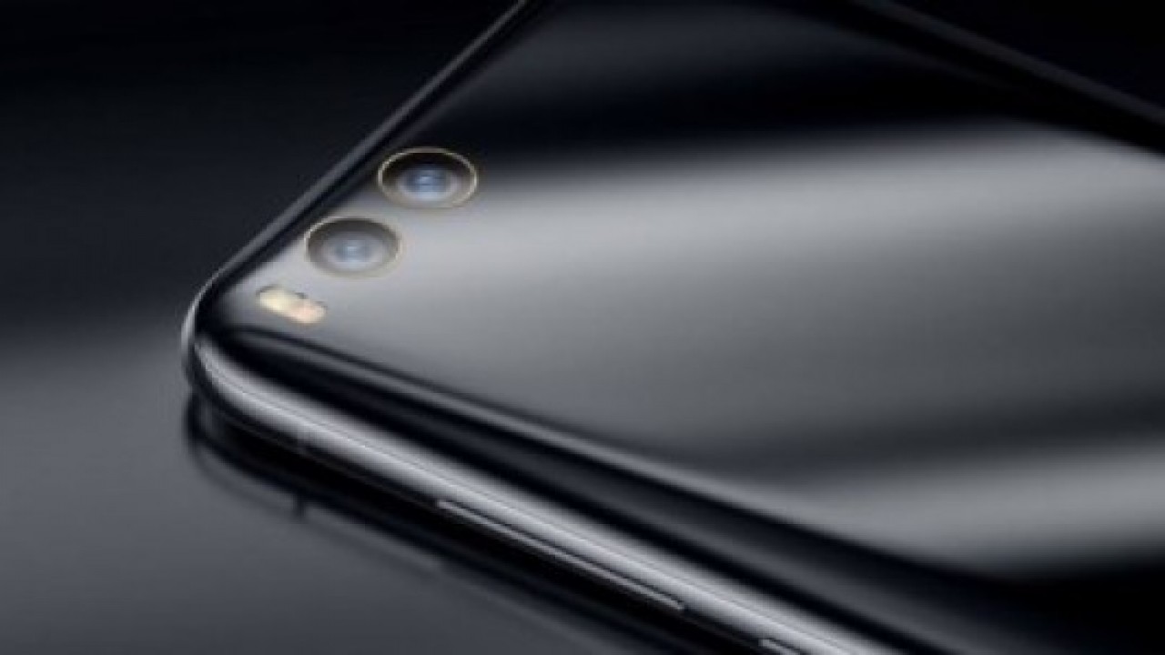 Satışa Sunulan Xiaomi Mi 6'nın Seramik Versiyonu Kısa Sürede Tükendi