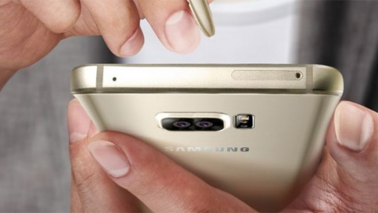Samsung'un Dual Kamera ile ilk Akıllı Telefonu Galaxy C Serisinden Gelebilir 