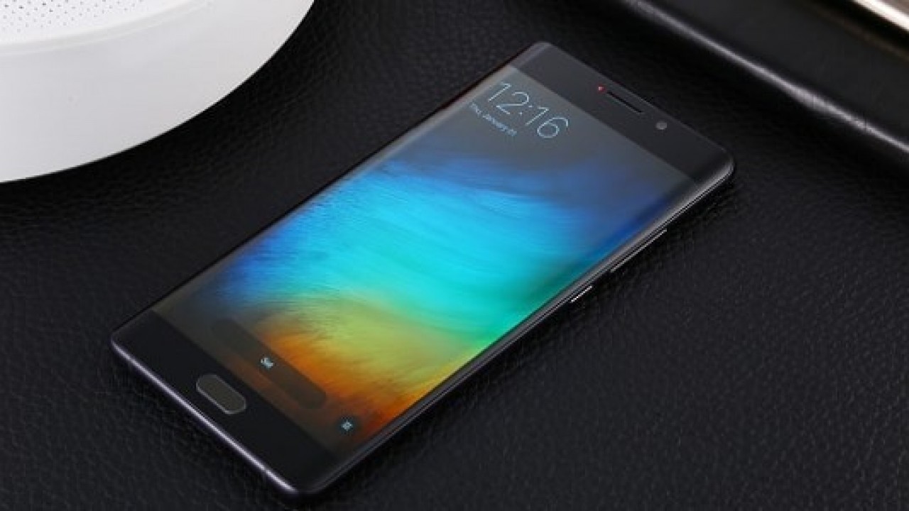 Xiaomi'nin Yeni Amiral Gemisi Mi Note 3 Modelinin Render Görselleri Ortaya Çıktı