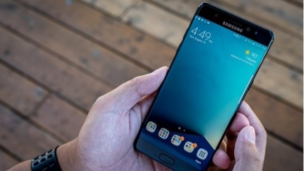 Samsung Galaxy Note 7 Farklı Bir İsimle Güney Kore'de Ön Siparişe Açıldı