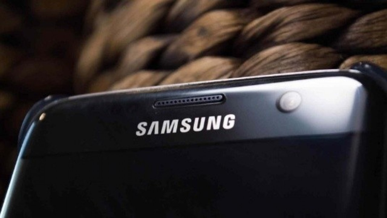 Samsung Galaxy C10 Görüntüleri, Always-on Ekranı İle Sızdırıldı