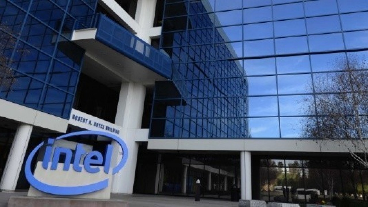 Intel, Qualcomm'u Tekel Konumunu Kötüye Kullanmakla Suçladı