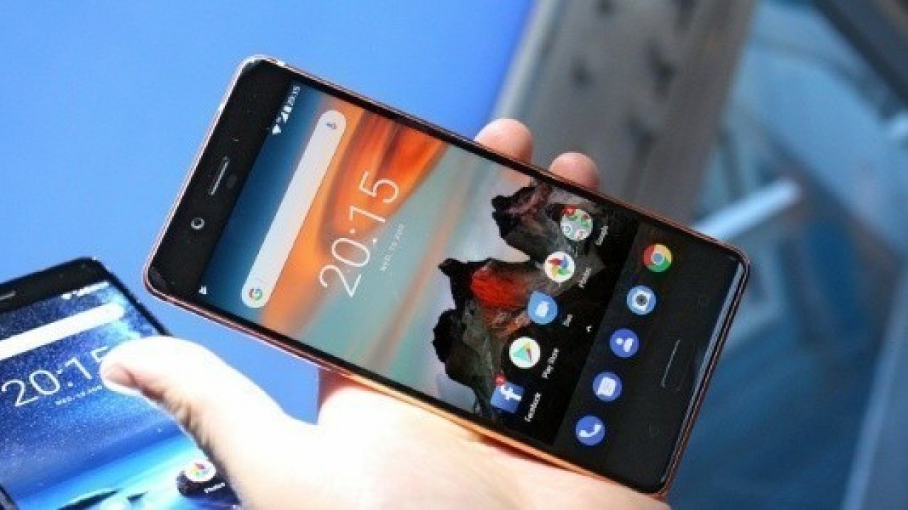 nokia 8 in fiyati avrupa da beklenenden dusuk olacak maxicep