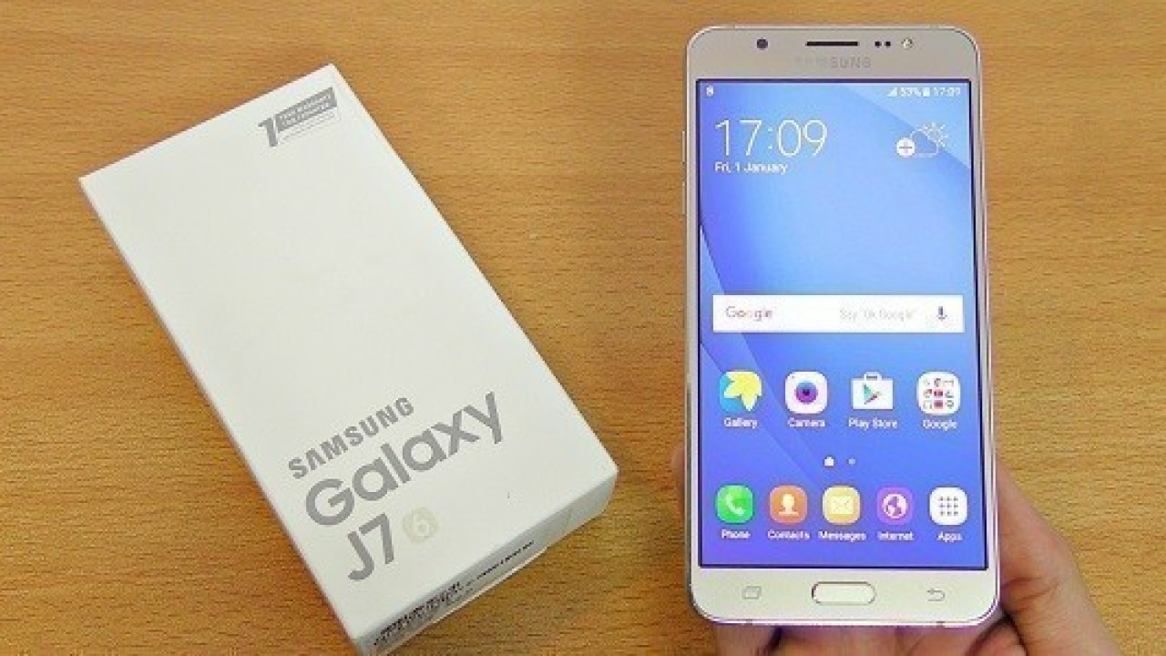 Galaxy J7 2016 Android 7.0 Nougat Güncellemesi Almaya Başladı