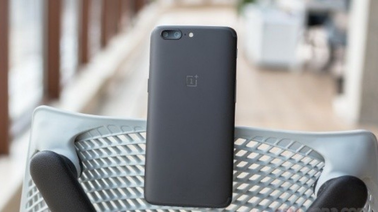 Oneplus 5 için Oxygen OS 4.5.10 Güncellemesi Kamera Geliştirmeleri ve Hata Gidermeleri Getiriyor