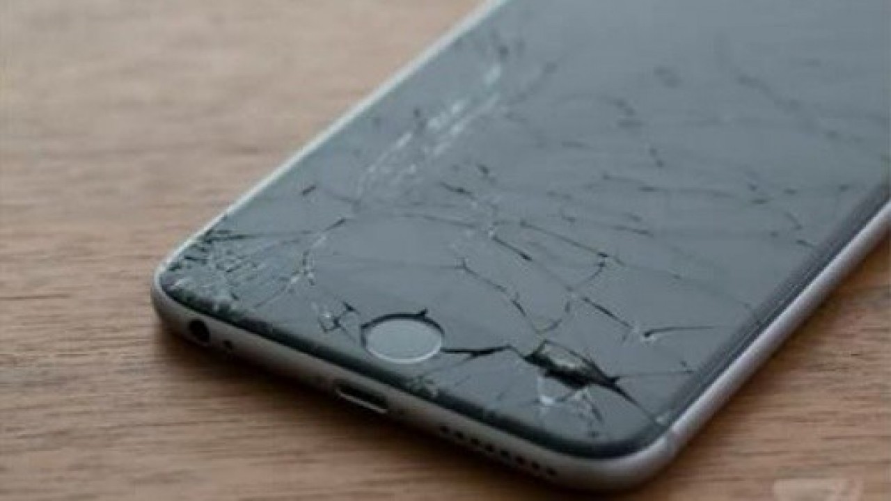 Apple, İPhone'ların Ekran Değişim Fiyatına Zam Yaptı 