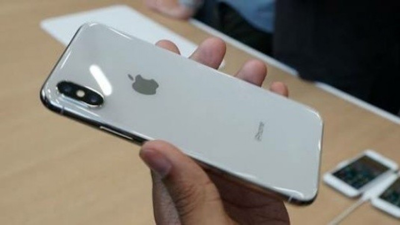 Huawei, Apple'ın FaceID Özelliği ile Dalga Geçti 