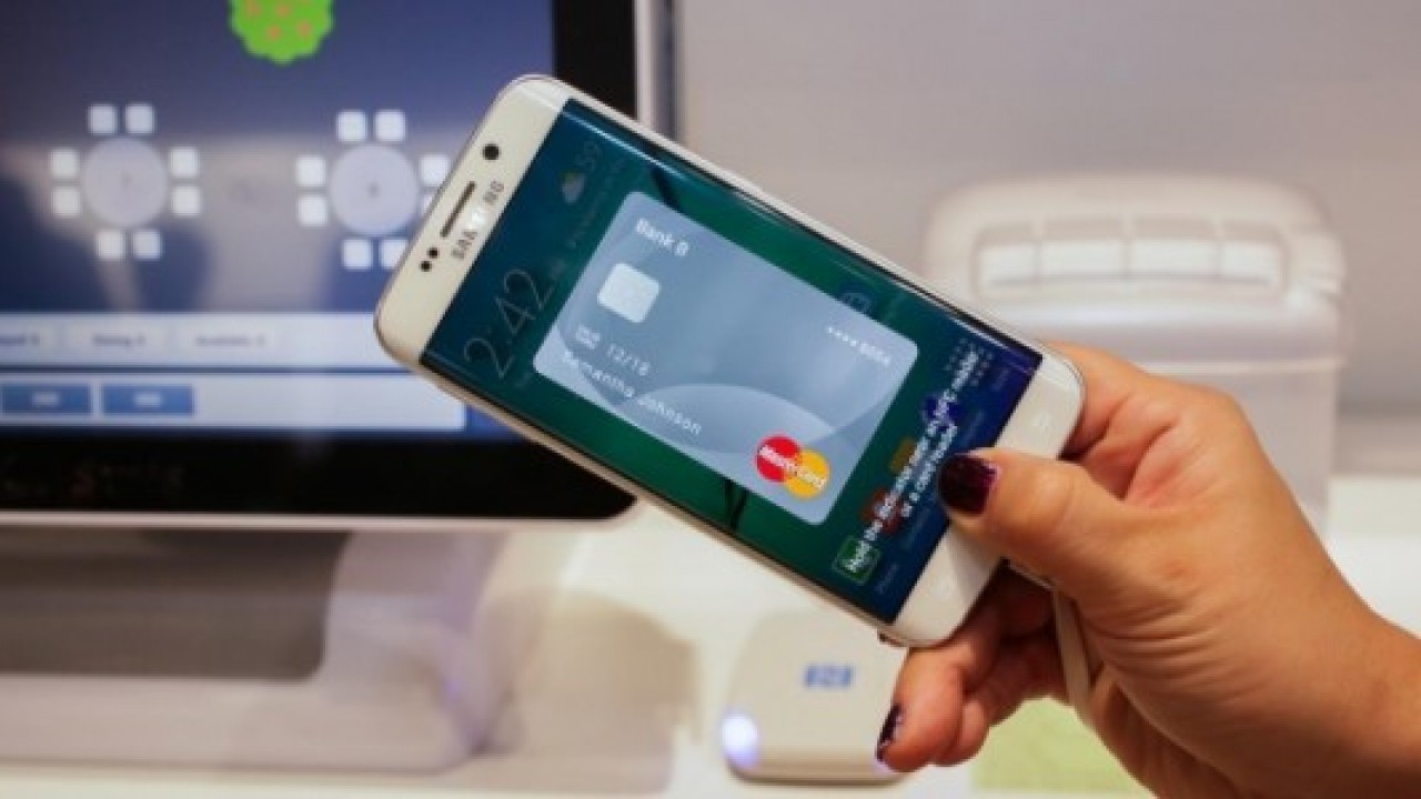 Mobil cihaz sahipleri, bankacılık işlemleri için telefonlarını tercih ediyor