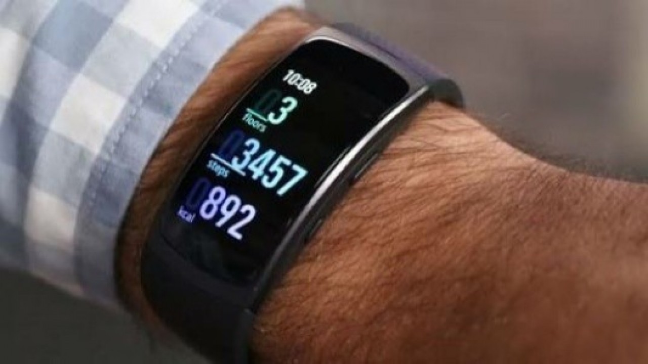 Samsung Gear Fit 2 Pro, n11’de Ön Siparişe Açıldı 
