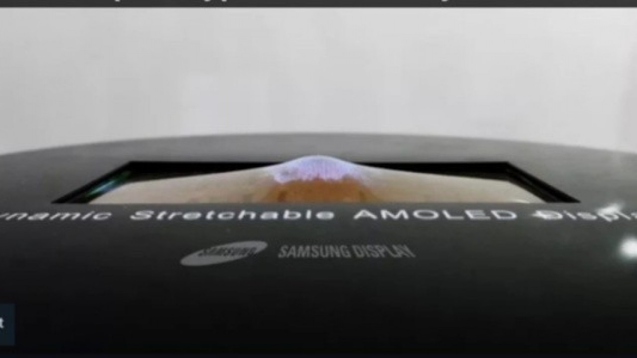 Samsung'un Katlanabilir Telefonu Önümüzdeki Yıl Gelecek