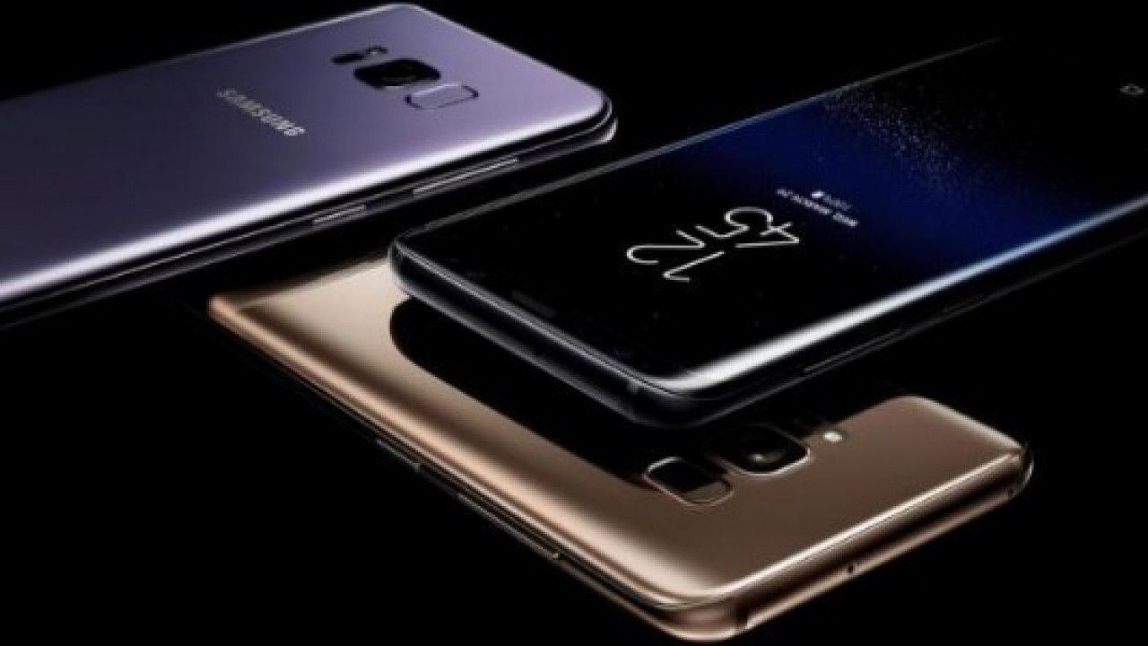 Samsung, CES 2018'de Kapalı Kapılar Ardında Katlanabilir Telefonlarını Sergiledi