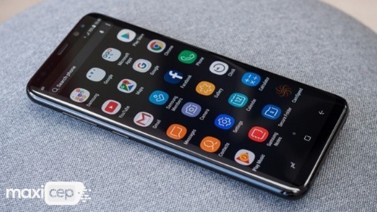 Samsung, Ekrana Entegre Ön Kamera ve Parmak İzi Tarayıcı Üzerinde Çalışıyor