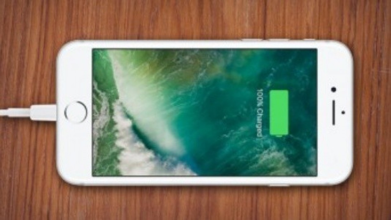 iOS 11.3, Bataryaya İlgili İşlemci Yavaşlamayı Devre Dışı Bırakmaya izin Verecek