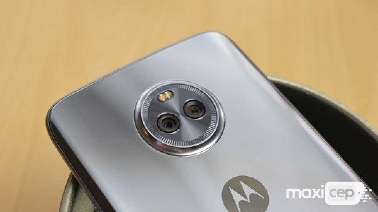 Kilitli Olmayan Moto X4 Modelleri İçin Android 8.0 Oreo Güncellemesi Geldi