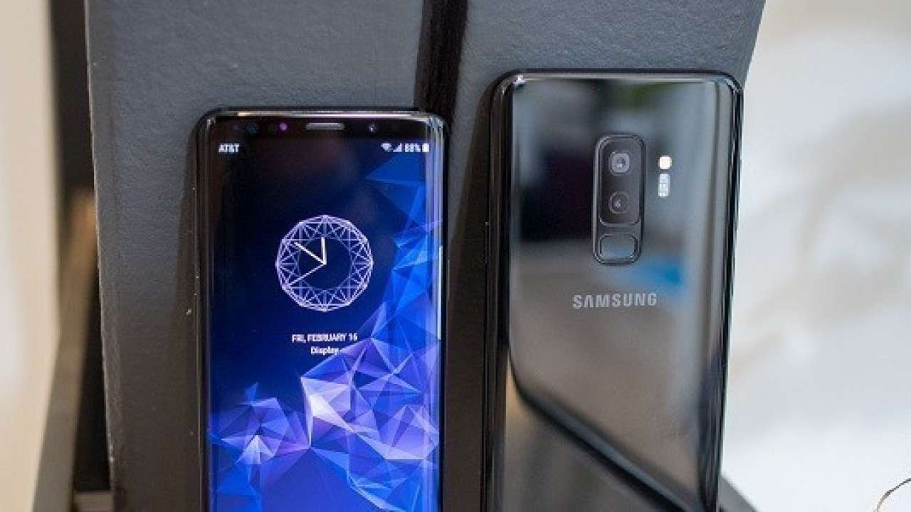 Samsung Ekrana Gömülü Kamera Üzerinde Çalışıyor