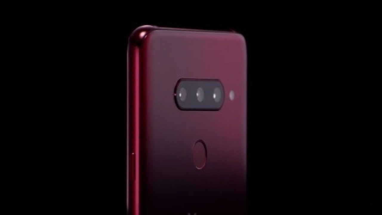 LG, V40 ThinQ'nun Tanıtımı için Bir Video Yayınladı